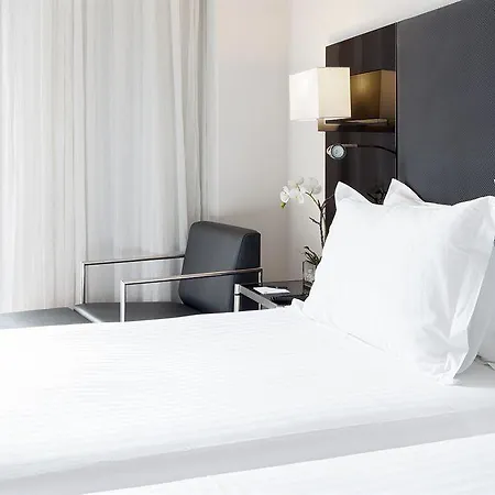 Hotel Ac Palacio Universal By Marriott
