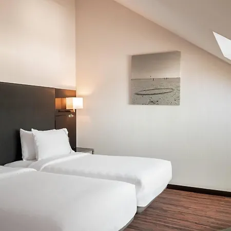 Ac Palacio Universal By Marriott فندق 4*