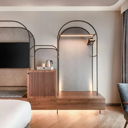 Ac Palacio Universal By Marriott Отель
