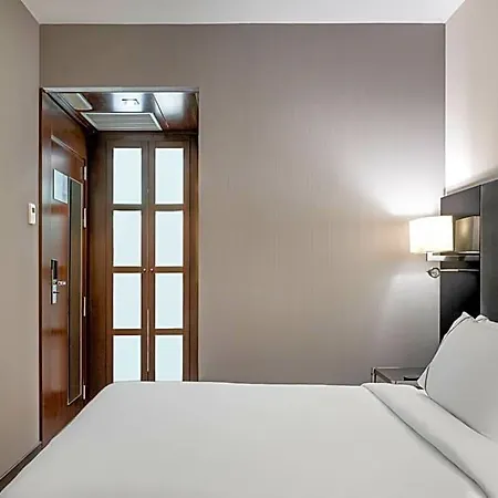 Ac Palacio Universal By Marriott 4* Βίγκο