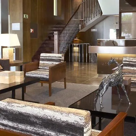 Ac Palacio Universal By Marriott Виго