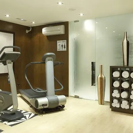 Hotell Ac Palacio Universal By Marriott 4*