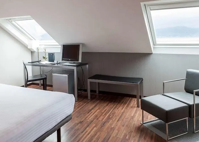 Ac Palacio Universal By Marriott Vigo