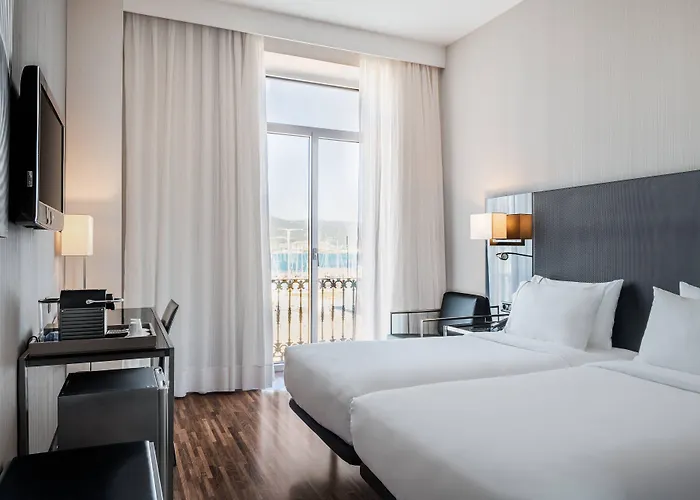 Ac Palacio Universal By Marriott Hotel