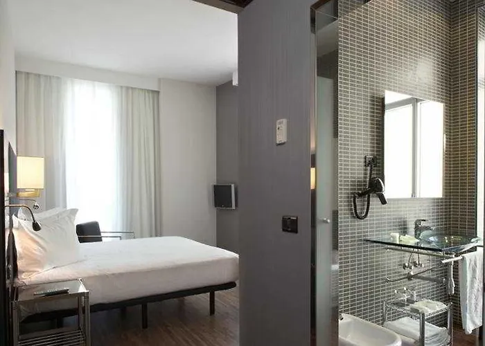 Ac Palacio Universal By Marriott Виго